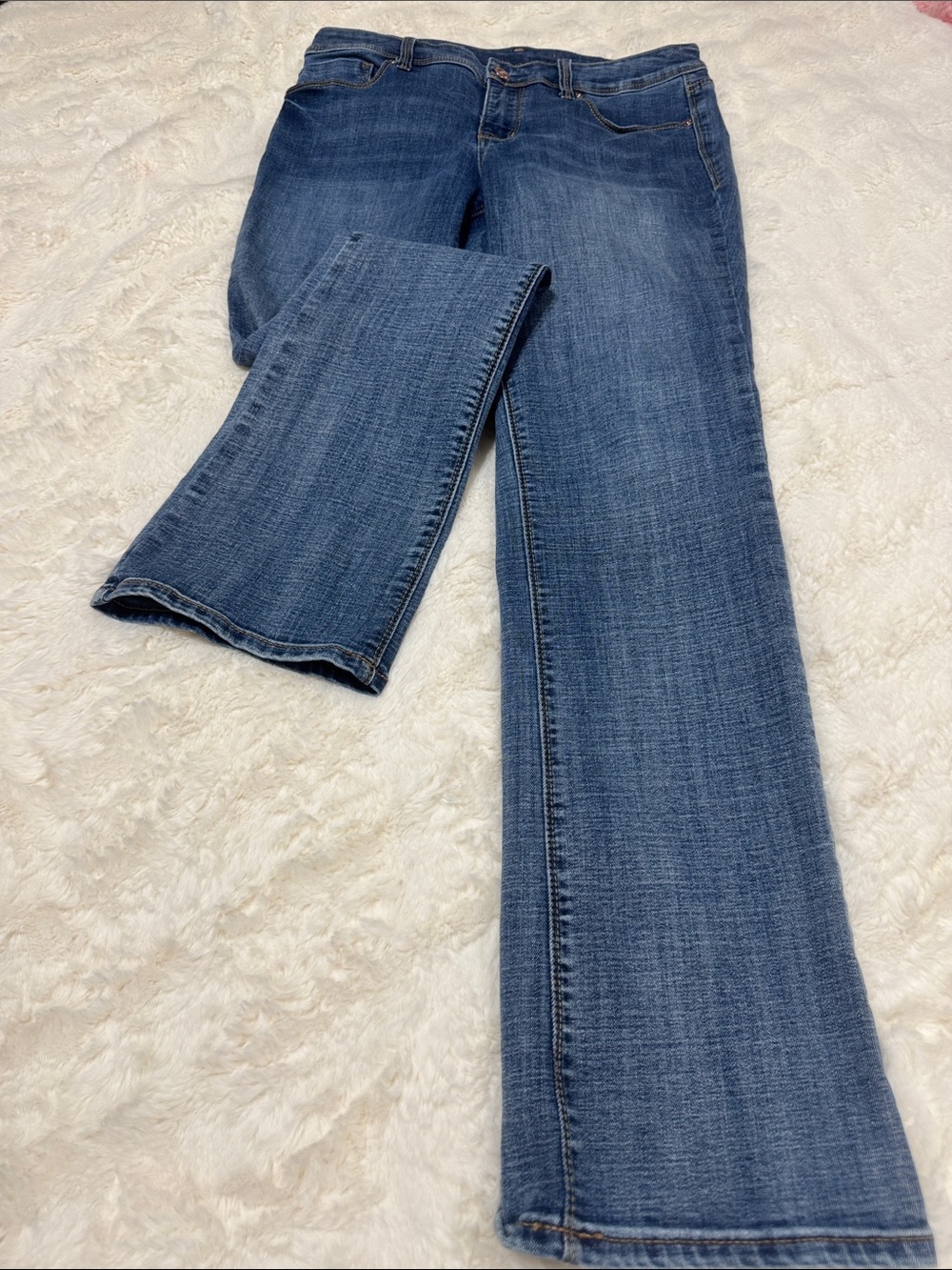 Seven7 Classic Flare Leg Jeans in Medium Blue